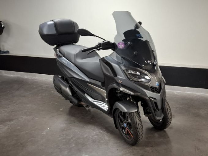 PIAGGIO MP3 530 HPE EXCLUSIVE 4