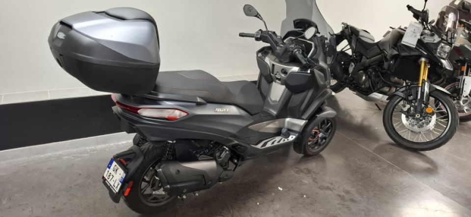 PIAGGIO MP3 530 HPE EXCLUSIVE 4