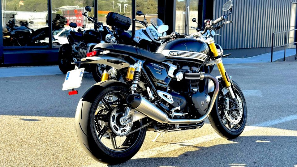 TRIUMPH SPEED TWIN 1200 4