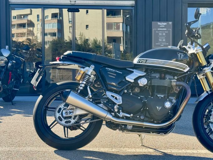 TRIUMPH SPEED TWIN 1200 4