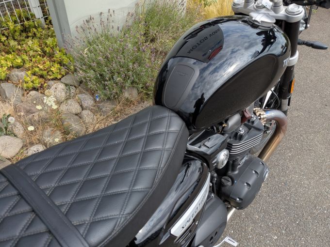 TRIUMPH SPEED TWIN 1200 4