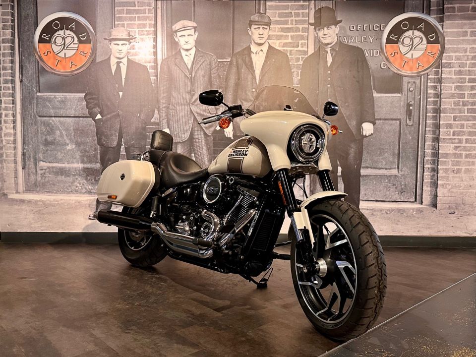 HARLEY-DAVIDSON SOFTAIL SPORT GLIDE 1745 4
