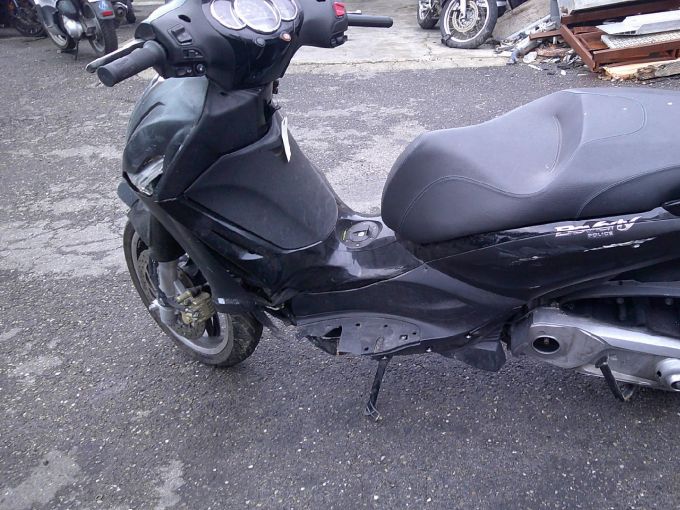 PIAGGIO BEVERLY 350 4