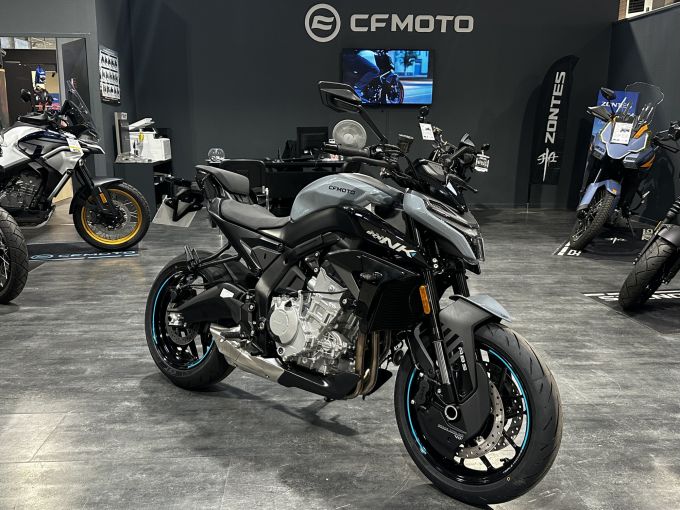 CF MOTO 675 NK 4