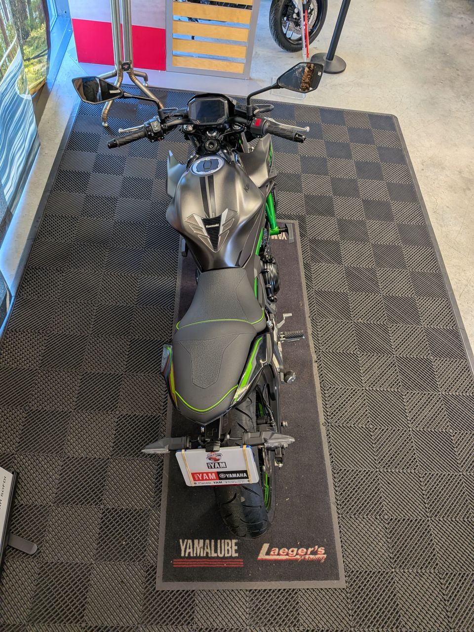 KAWASAKI Z650 - Z650 4