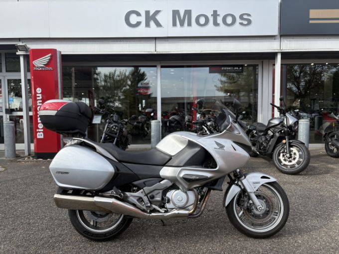 HONDA DEAUVILLE 700 4