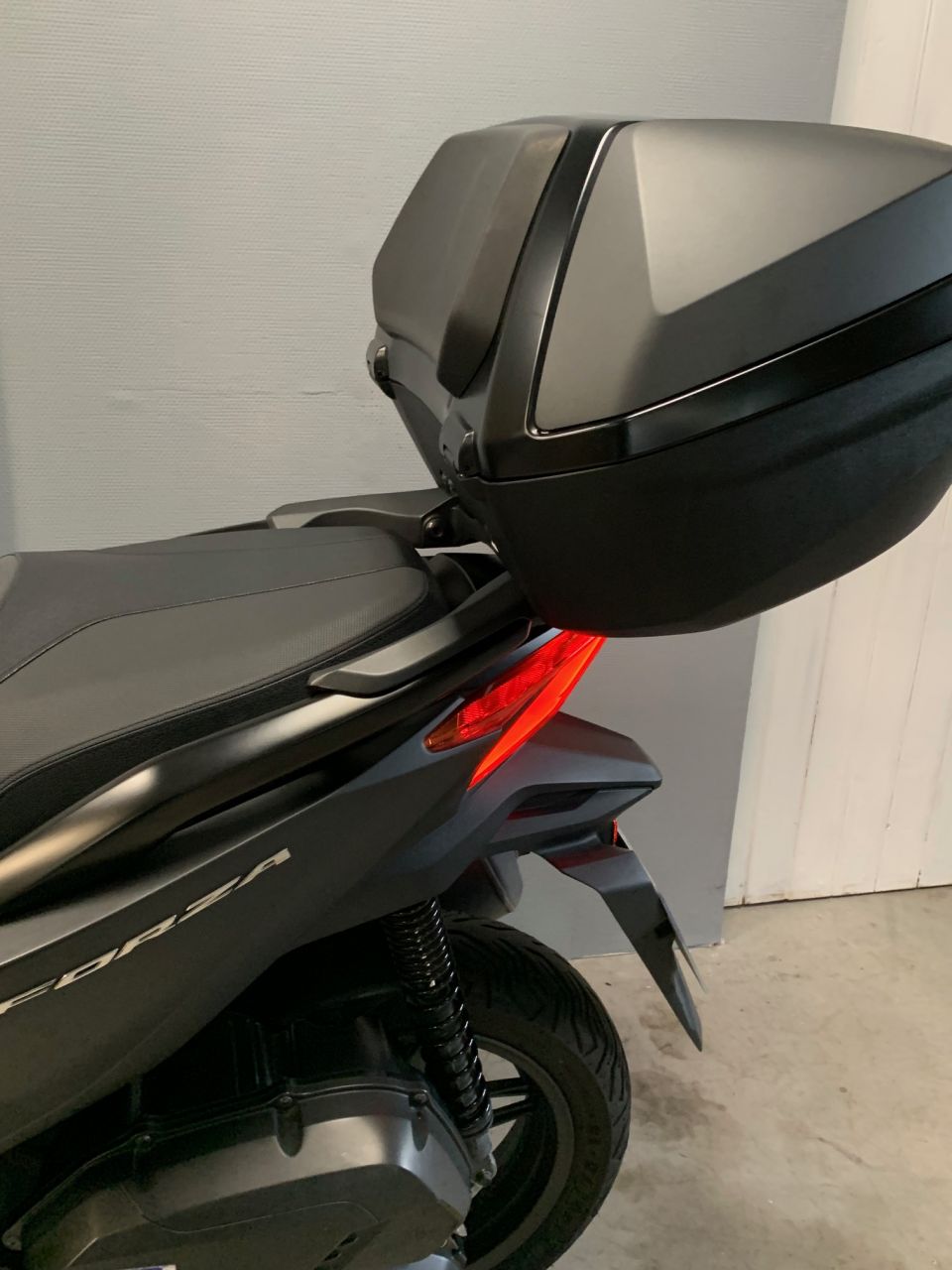 HONDA NSS FORZA 125 4