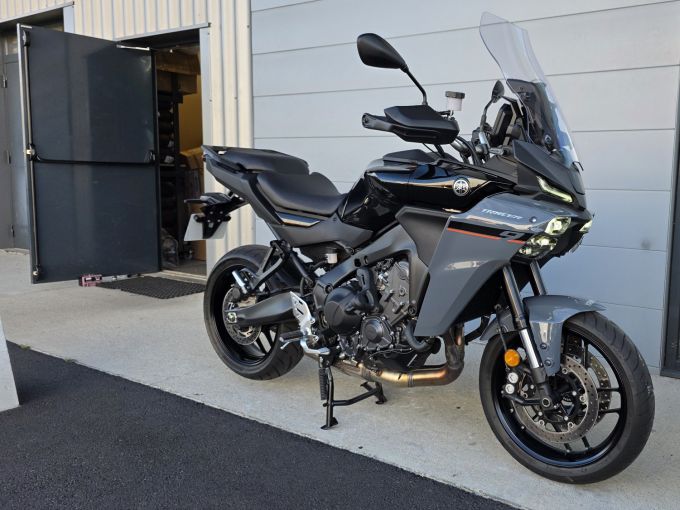 YAMAHA TRACER 9 Y-AMT 4