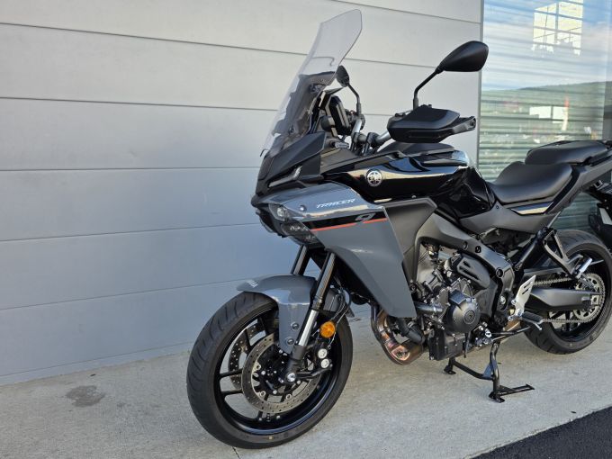 YAMAHA TRACER 9 Y-AMT 4