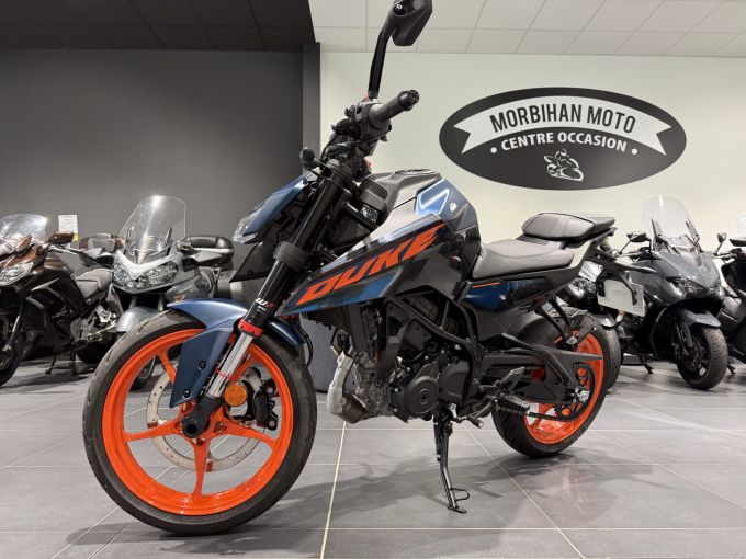 KTM 125 DUKE 4