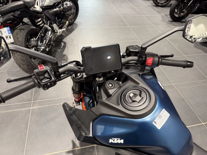 KTM 125 DUKE 4