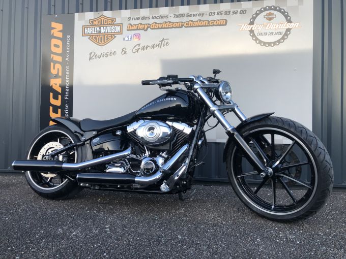 HARLEY-DAVIDSON SOFTAIL BREAKOUT 1690 4