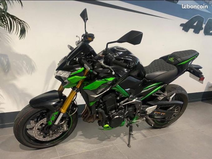 KAWASAKI Z900 SE 4