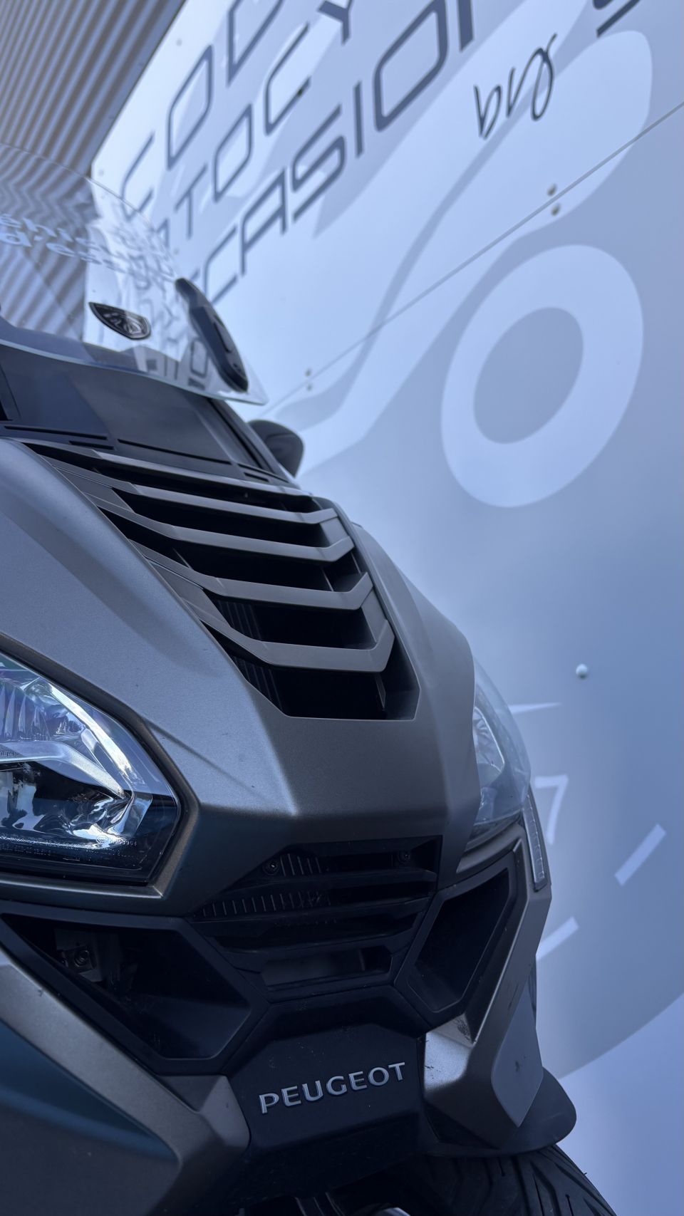 PEUGEOT METROPOLIS 400 SW 4