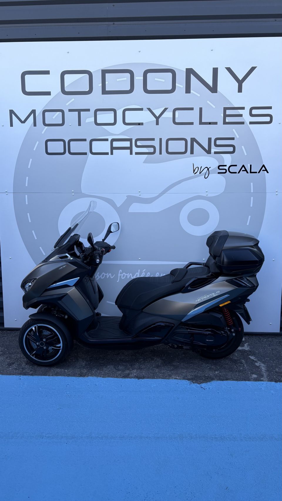 PEUGEOT METROPOLIS 400 SW 4