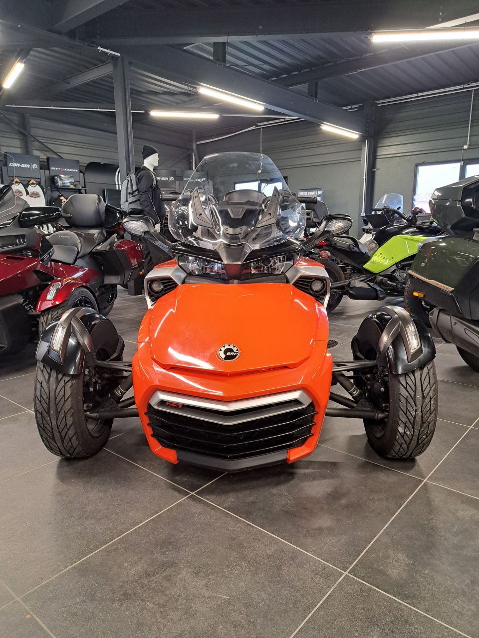CAN-AM SPYDER F3-S 4