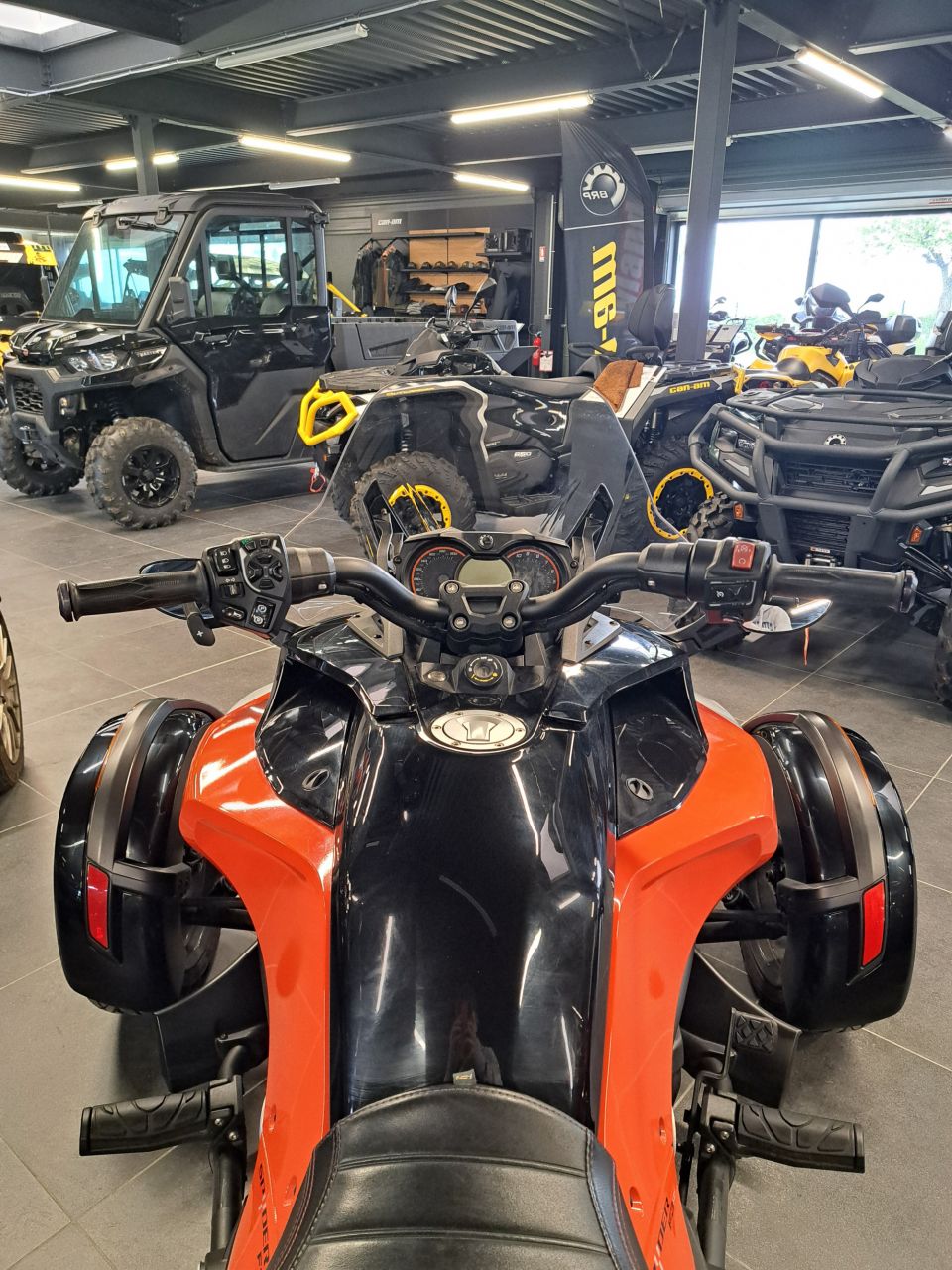CAN-AM SPYDER F3-S 4