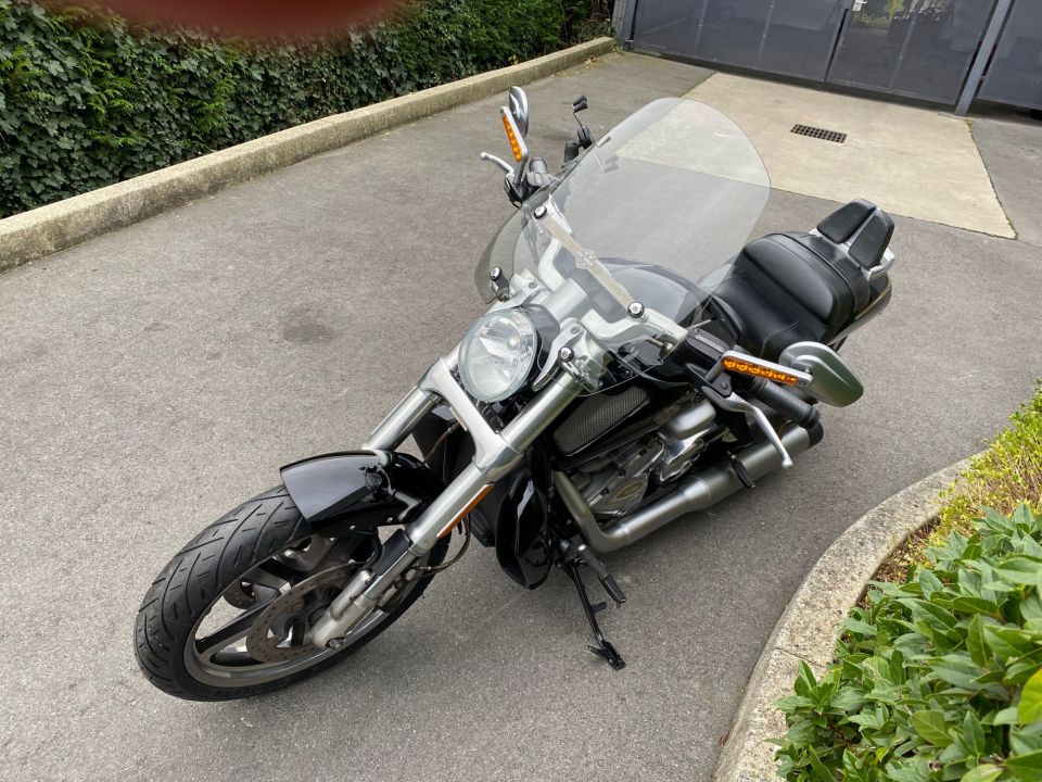 HARLEY-DAVIDSON V-ROD MUSCLE 1250 4