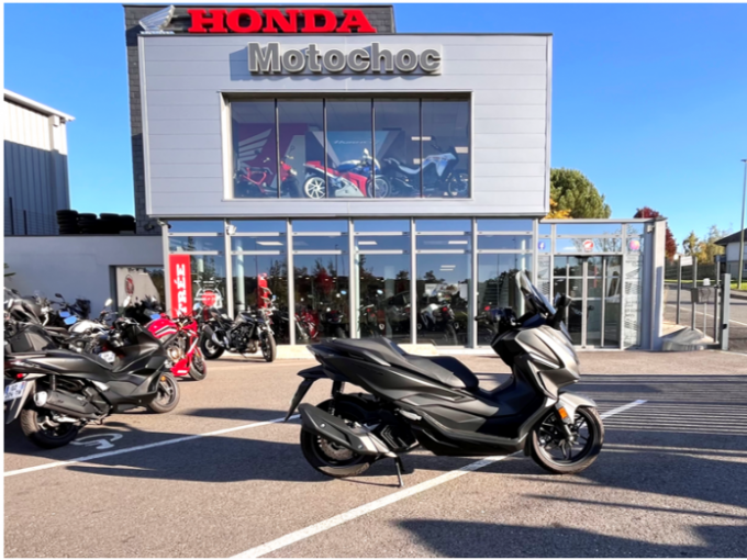 HONDA FORZA 125 ABS 4