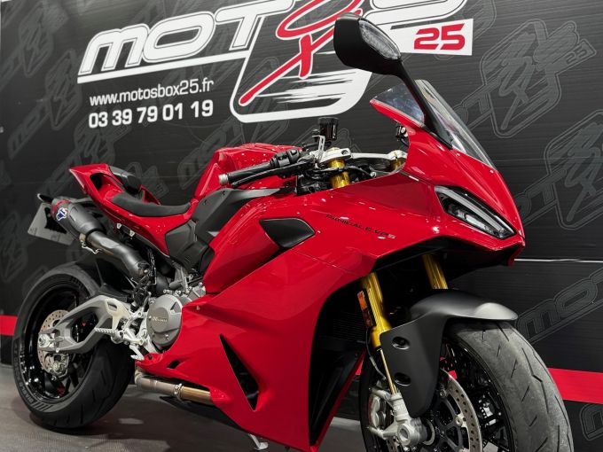DUCATI PANIGALE V2 S 4
