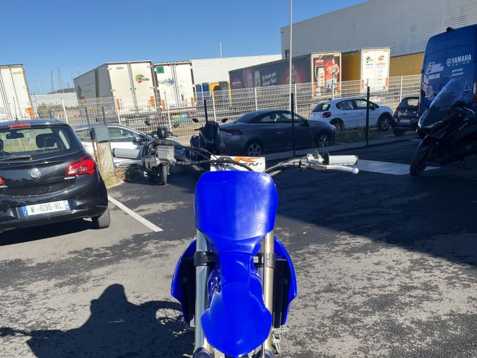 YAMAHA YZ250F 4