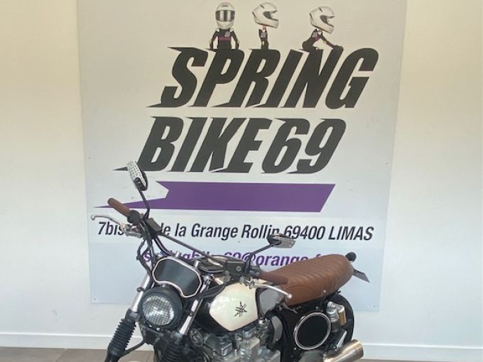 YAMAHA XJR 1300 4