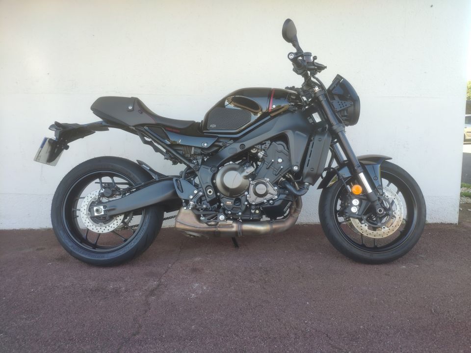 YAMAHA XSR 900 4