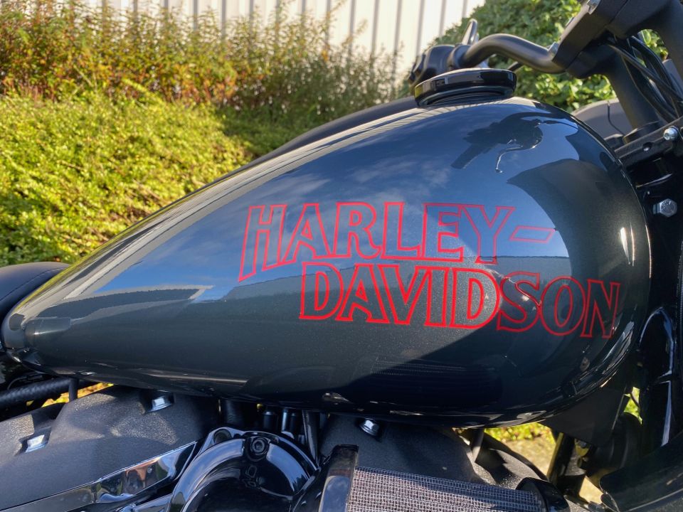 HARLEY-DAVIDSON SOFTAIL LOW RIDER 1923 ST 4