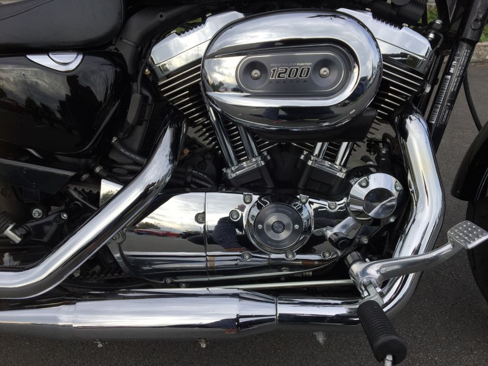 HARLEY-DAVIDSON SPORTSTER CUSTOM 1200 4