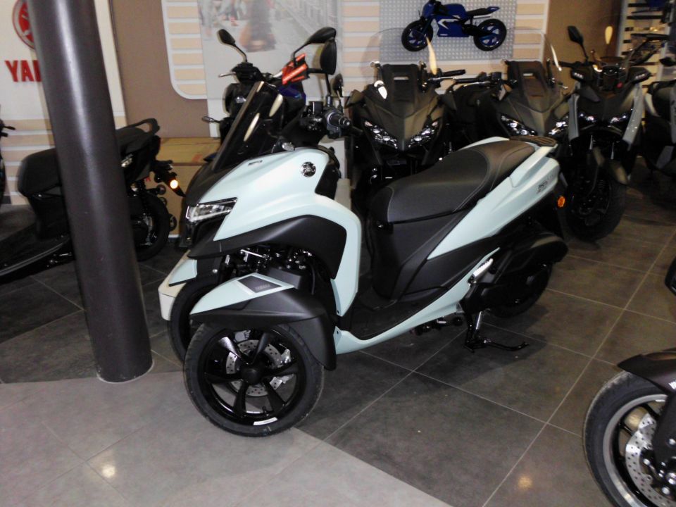 YAMAHA TRICITY 125 4