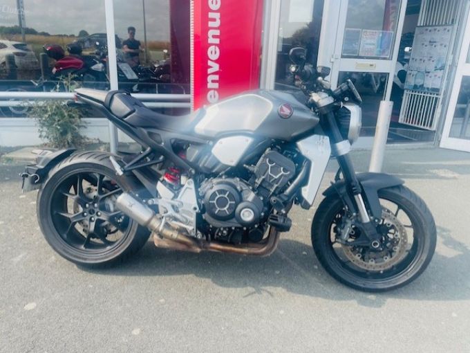 HONDA CB1000R ABS 4