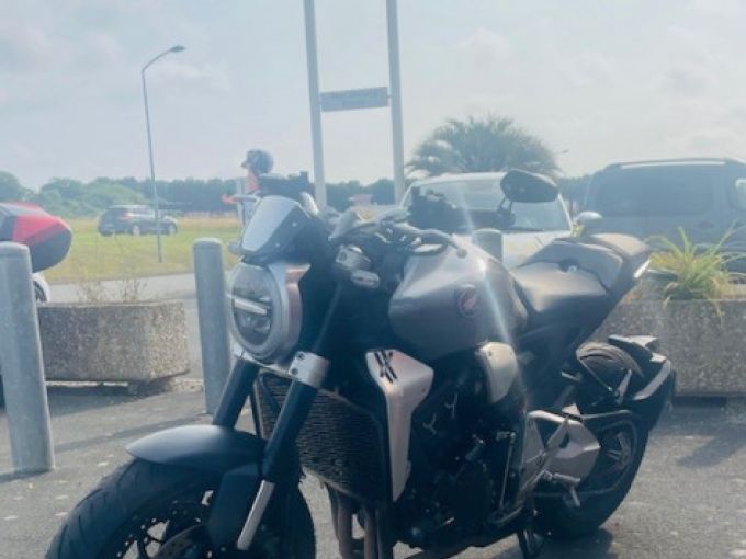 HONDA CB1000R ABS 4