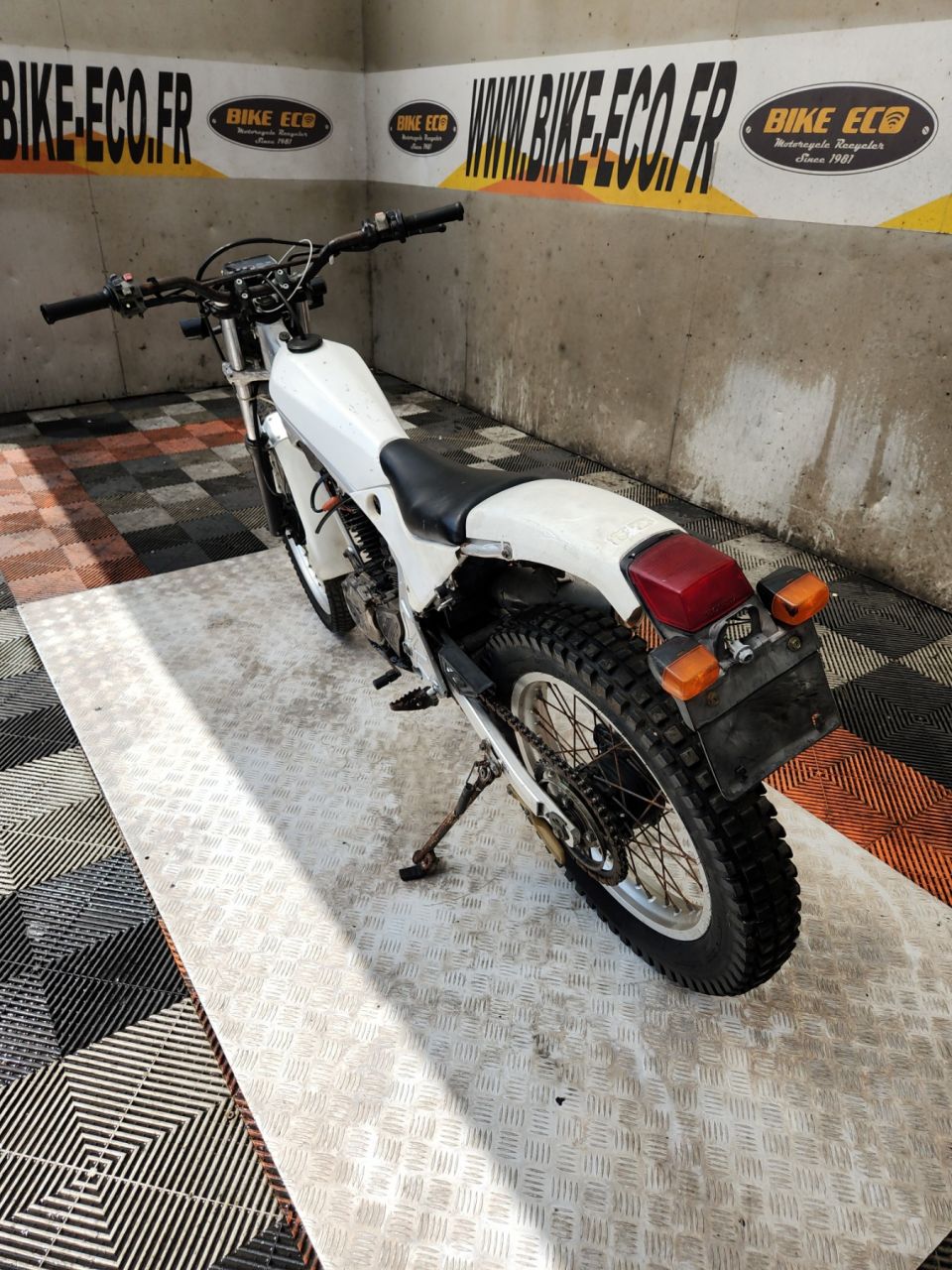 HONDA TLR 4