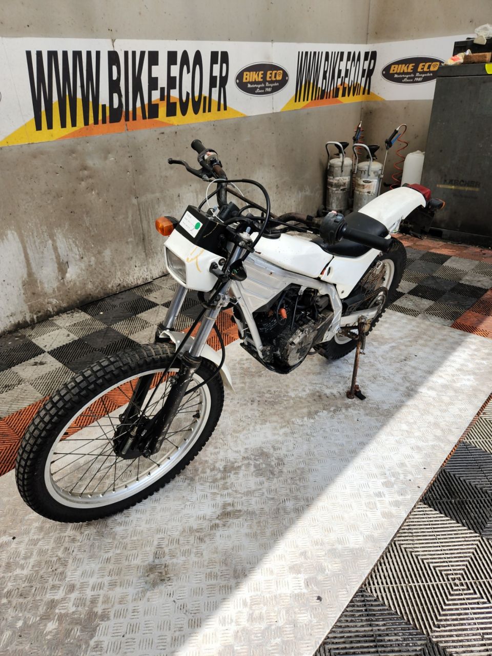 HONDA TLR 4