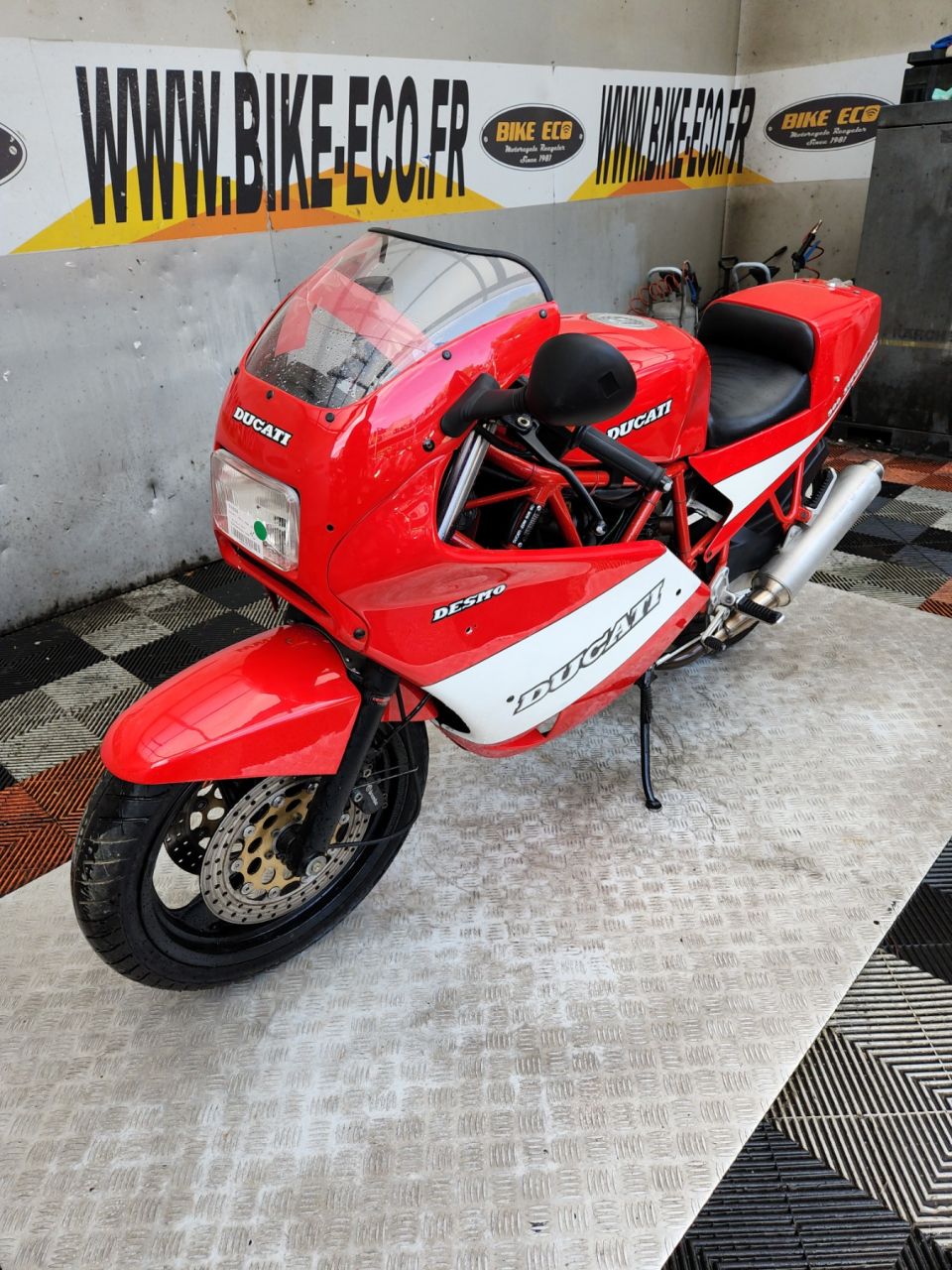 DUCATI 900 SS 4