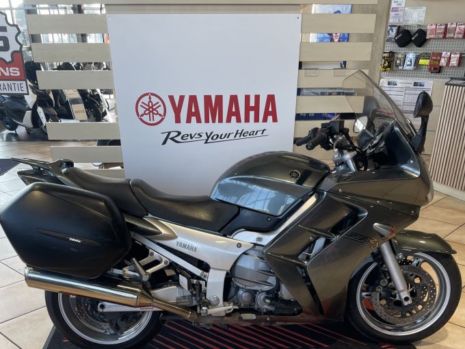 YAMAHA FJR 1300 4