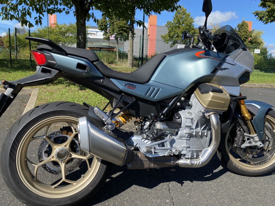 MOTO GUZZI V100  MANDELLO 4