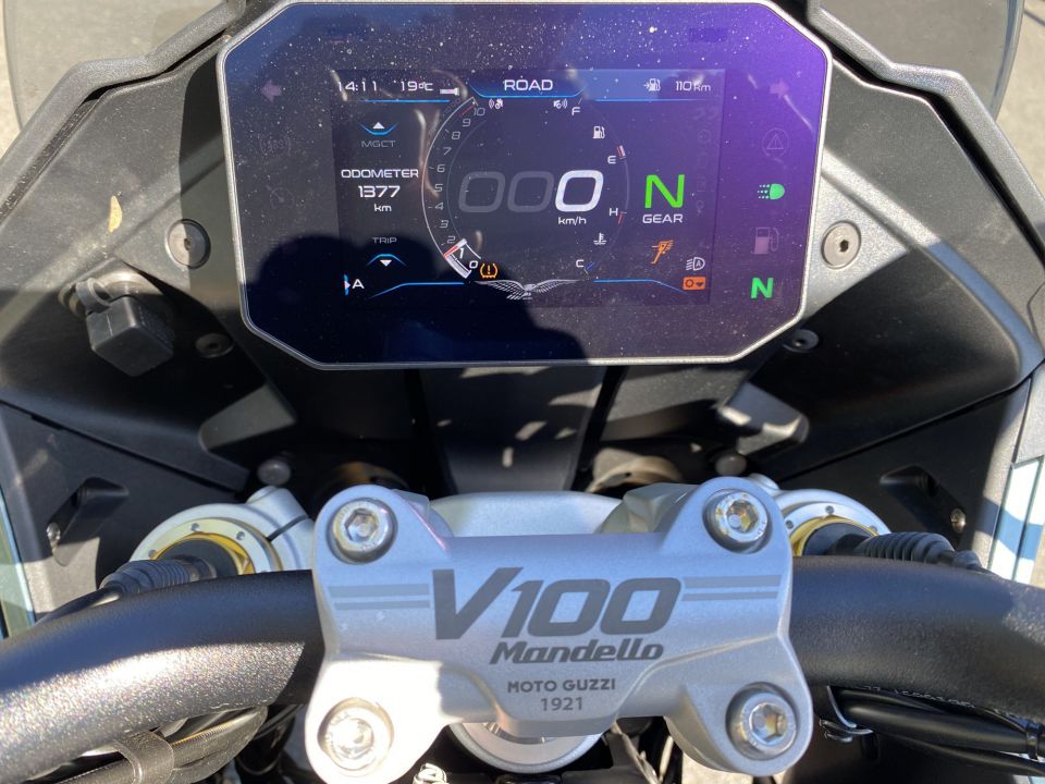 MOTO GUZZI V100  MANDELLO 4