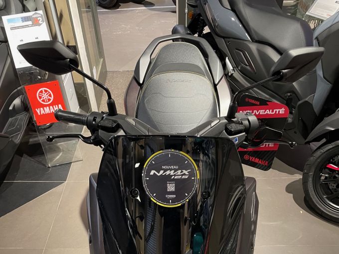 YAMAHA NMAX 125 TECH MAX 4