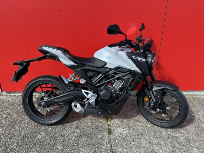 HONDA CB 125 R 4
