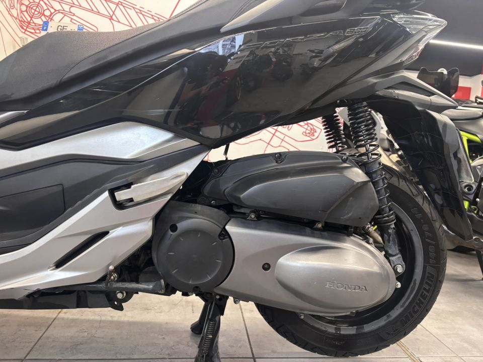 HONDA NSS FORZA 300 4