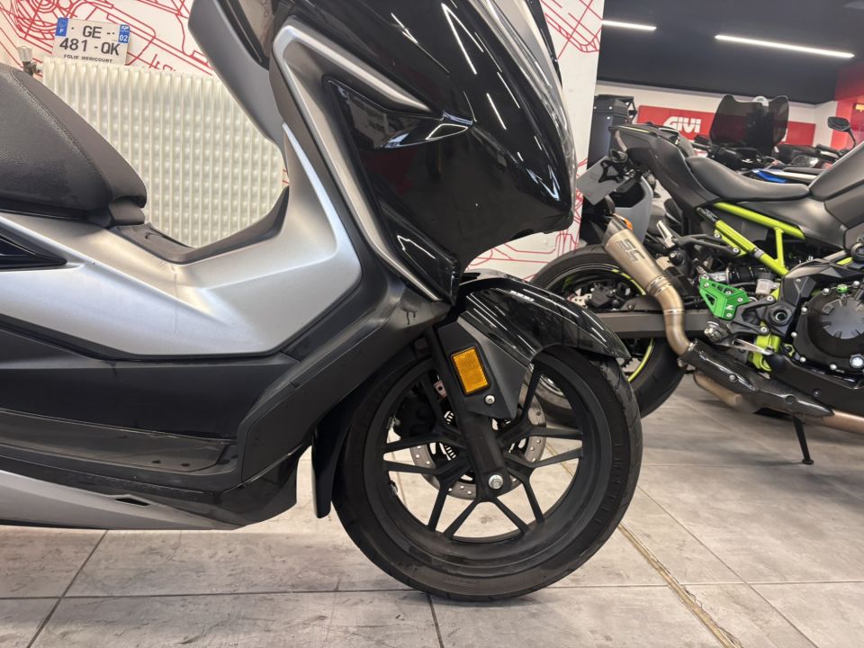 HONDA NSS FORZA 300 4