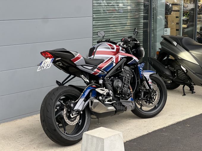 TRIUMPH STREET TRIPLE 765 R 4