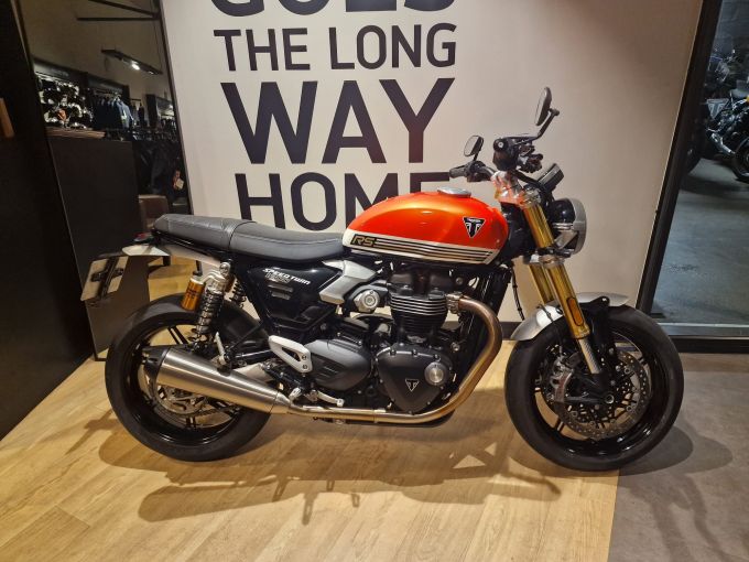 TRIUMPH SPEED TWIN 1200 4