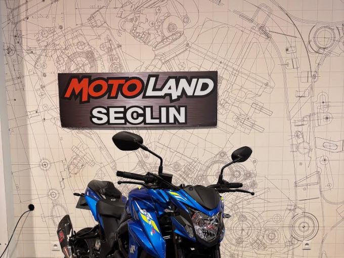 SUZUKI GSX-S 750 4