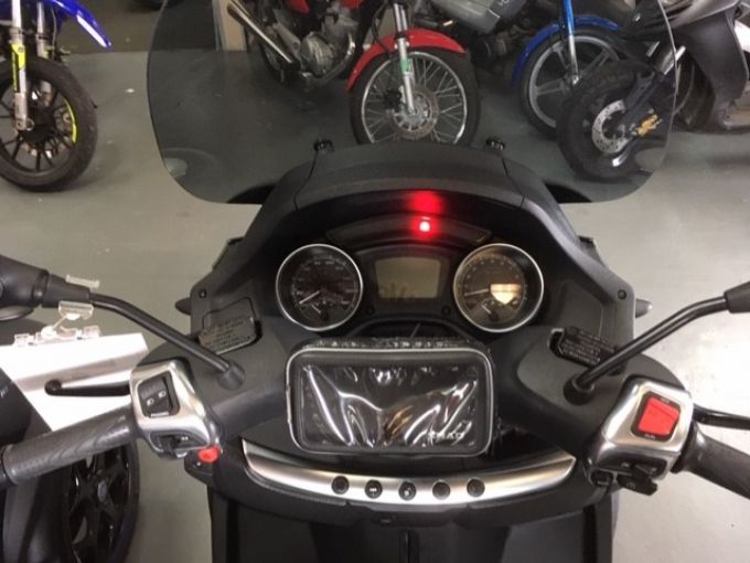 PIAGGIO MP3 500 ABS/ASR 4