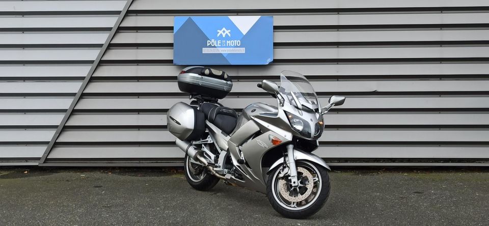 YAMAHA FJR 1300 4