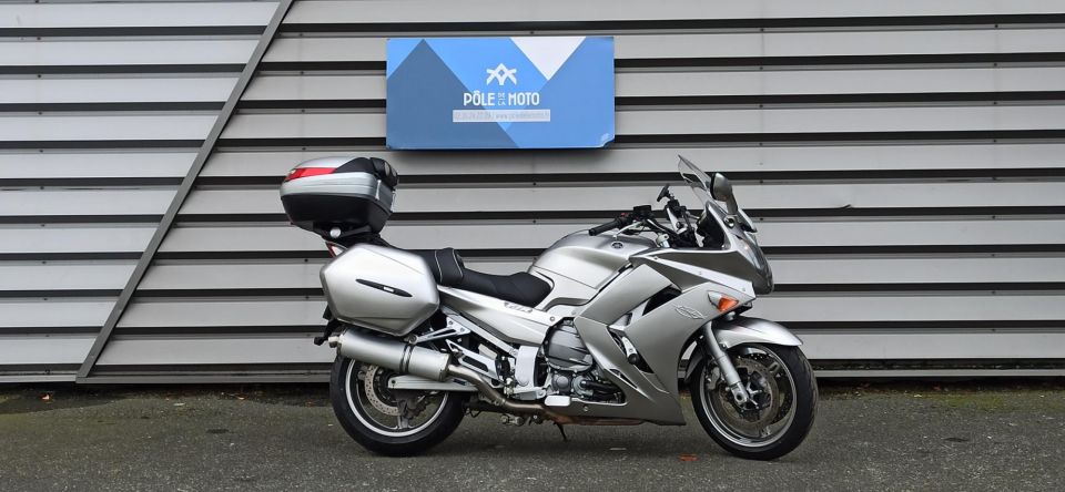YAMAHA FJR 1300 4