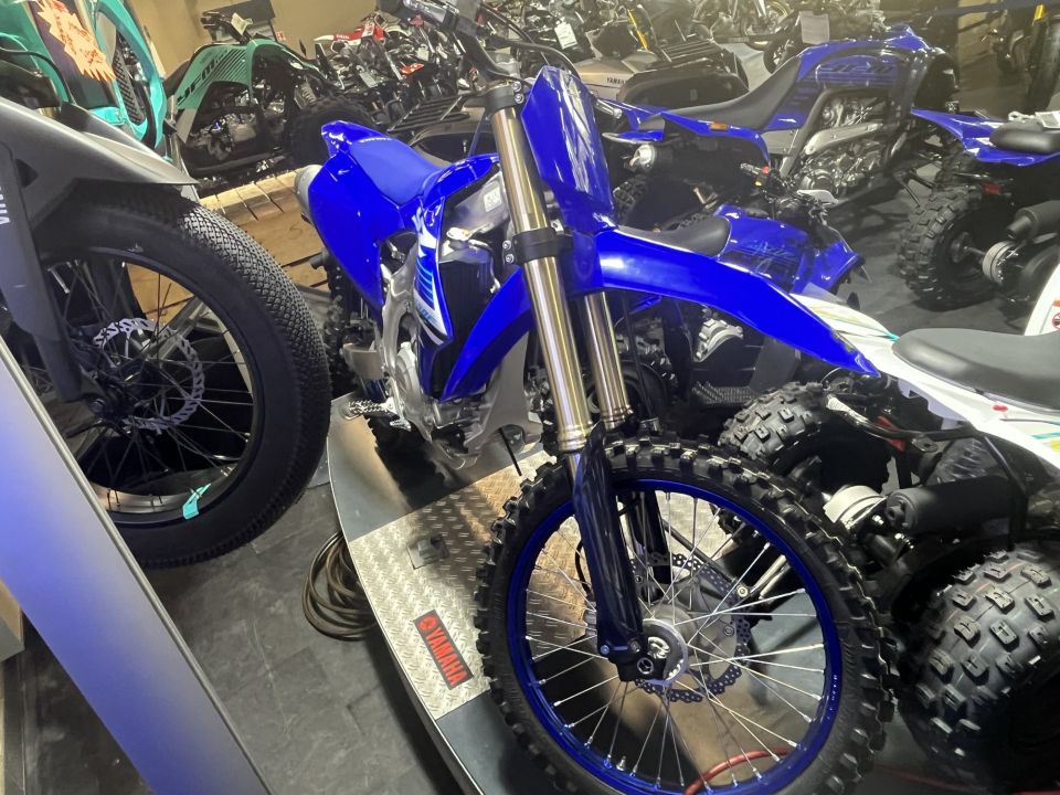 YAMAHA YZ450F 4
