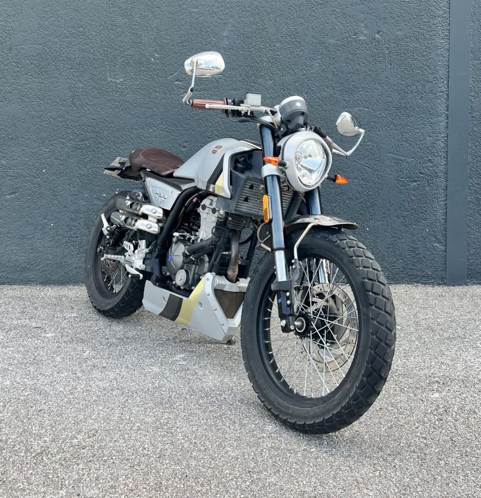 FB MONDIAL HPS 125 HIPSTER 4